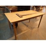 Oak kitchen table and four chairs 140 x