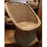 Large wicker backet chair