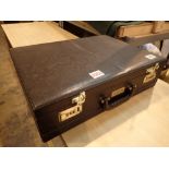 Large leather briefcase ( combination 000 unset )