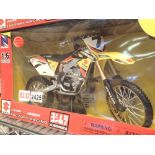 NewRay 1:6 scale diecast motorbike Suzuk