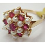 9ct gold vintage 1972 ruby and pearl cluster ring size N 3.