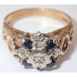 9ct gold ring with blue stones size O 4.