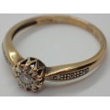 9ct gold and diamond ring size M 1.