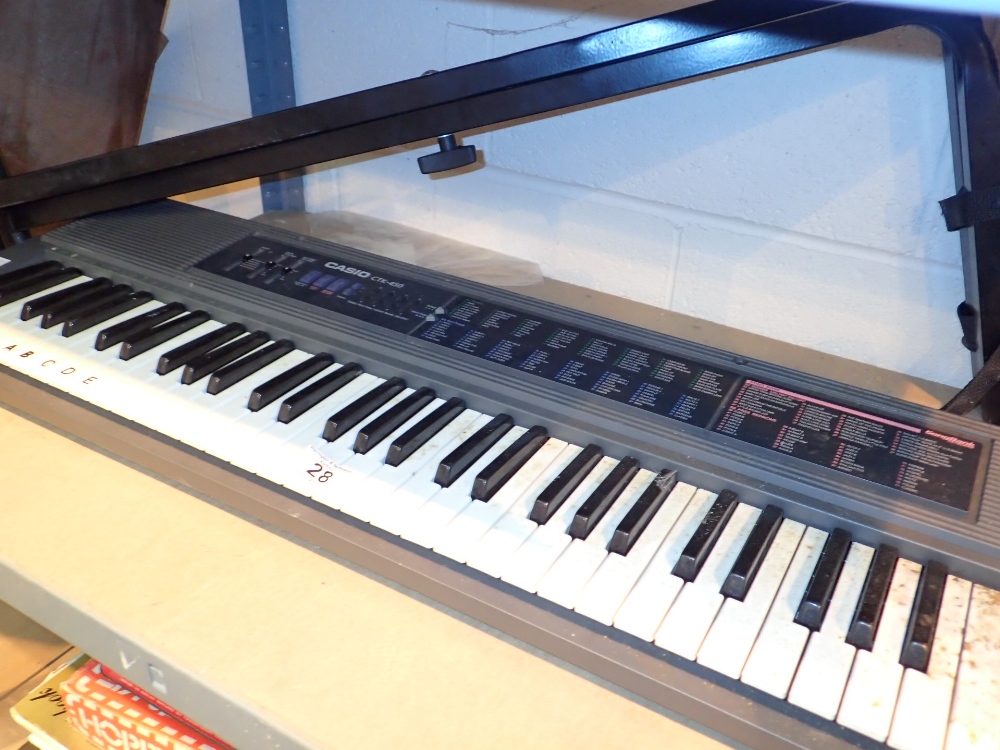 Casio CT-K450 Piano Organ with stand