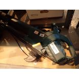 Electric 2600w garden blower / vacuum CONDITION REPORT: The electrical items