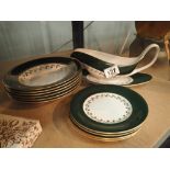 Quantity of Spode green velvet dinner and teaware