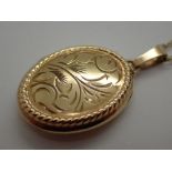 9ct gold J A Miinus oval locket on 9ct gold necklace complete with interior gross 2.