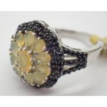 Silver fancy black and yellow stone set ring size T