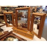 Pine dressing table stand with lower drawer and triptic mirrors