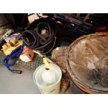 Mixed lot of gardening equipment and tools including chicken wire mesh and hose pipe