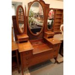 Inlaid mahogany dressing table with three mirrors and six drawers