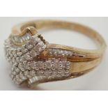 9ct gold diamond cluster ring size S 4g