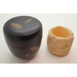 Natsume lacquer tea caddy with feather motif signed Japan c1930 - 1950 and an Oriental pot