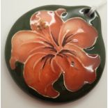 Moorcroft Hibiscus pendant D: 3 cm