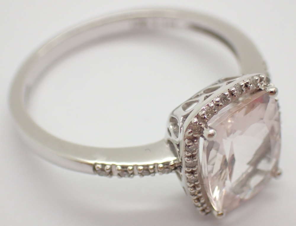 9ct white gold pale faceted morganite and diamond ring size S 3.1g £1000.