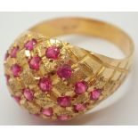 18ct gold ruby set cushion ring size O 5.