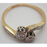 Vintage 18ct gold and diamond crossover ring size L / M 2.