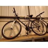 Apollo Slant 15 speed mountain bike with front suspension