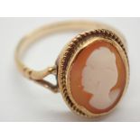 9ct yellow gold ring set with cameo size E