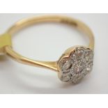 18ct gold antique diamond daisy cluster ring size L / M