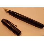 Vintage unnamed lever fill fountain pen with 14ct gold nib