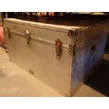 Aluminium storage chest with lid 100 x 75 x 60 cm