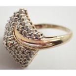 9ct yellow gold and diamond ring size R 6.5g 1.