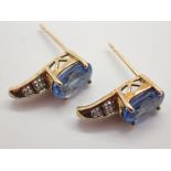 9ct gold blue and white stone stud earri