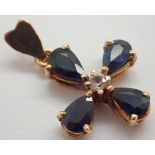 14ct gold and sapphire set Maltese cross
