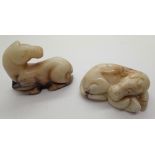 Two Ming era jade carved horses L: 6 cm
