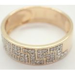 9ct gold gents diamond set Greek Key band 0.25ct size U 4.