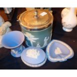 Small collection of Wedgwood jasperware to include a biscuit barrel