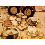 Collection of mixed china including Royal Albert in the Old Country Roses pattern Chokinware and