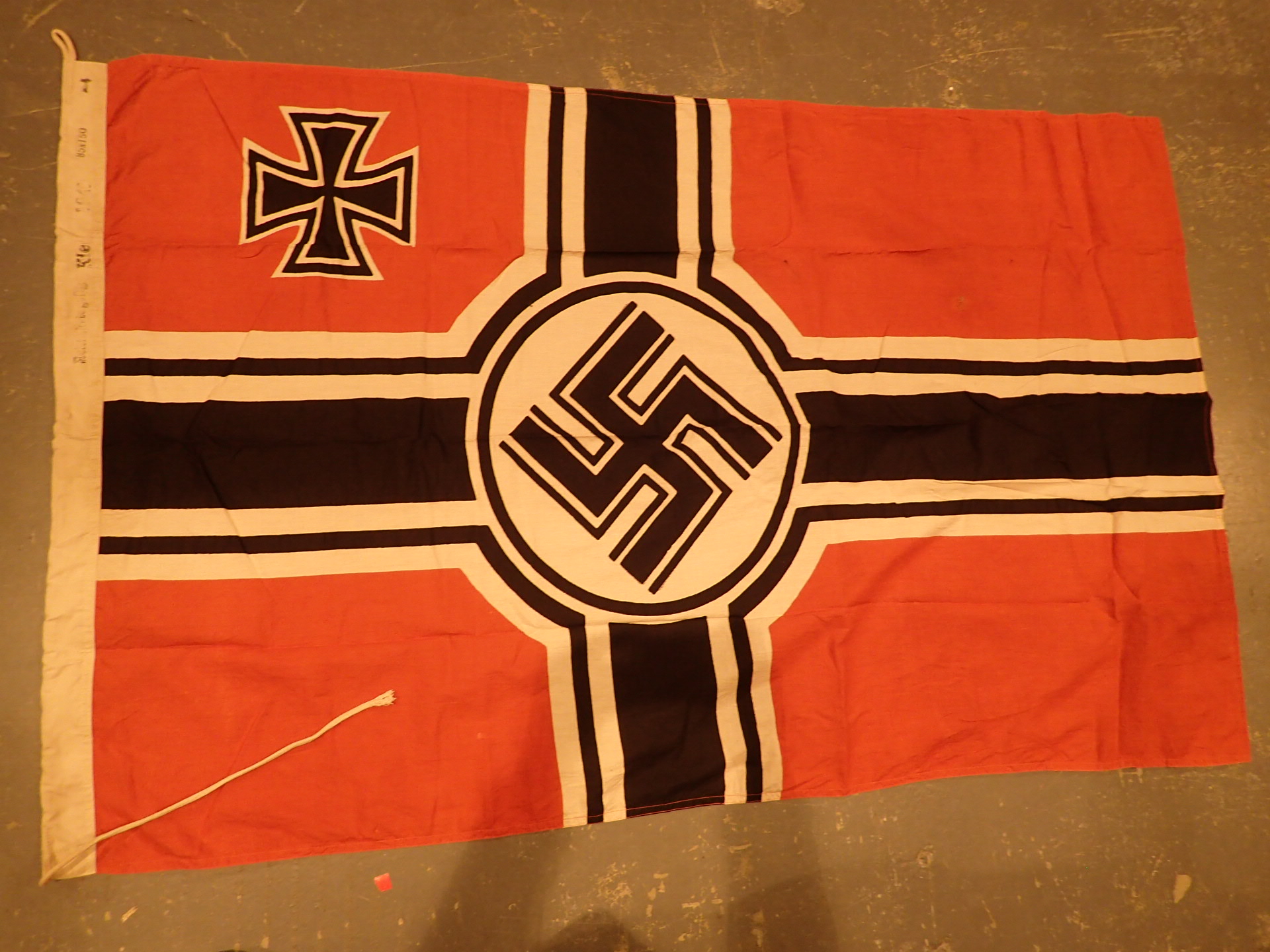 WWII German battle flag dated 1940 85 x 150 cm