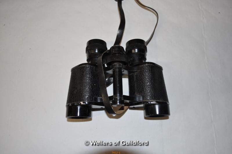 *French "Militaire" binoculars, Mag. 8X 0.G.26 (Lot subject to VAT) - Image 2 of 2