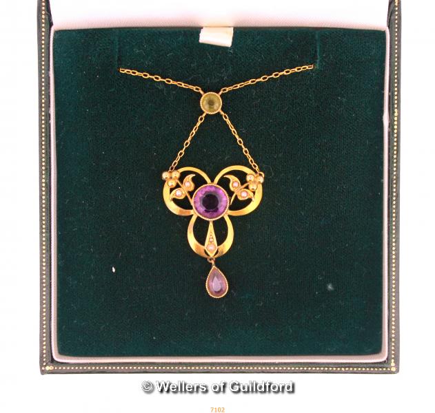 9ct yellow gold victorian amethyst,pearl,peridot necklace, length of necklace measures 16inches 4.