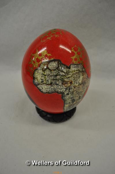 *Ostrich egg painted with safari animals and map of Africa (Lot subject to VAT) - Image 2 of 3