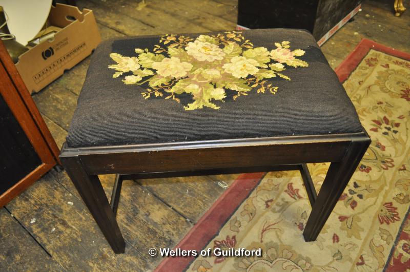 A beech piano stool and a rectangular mahogany stool. - Image 2 of 2