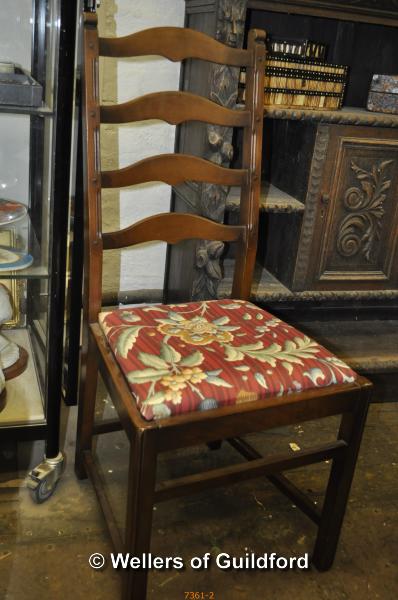 An oak drawleaf table and four ladderback chairs. - Image 3 of 3