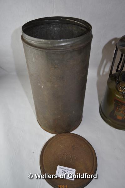 *Hurlock British WWII paraffin cooking stove and tin, marked Crowsfoot(Lot subject to VAT) - Image 3 of 3