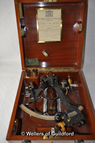 *J Morton & Co Glasgow, Sextant number 18542 in original case with certifacte from The National - Image 9 of 9