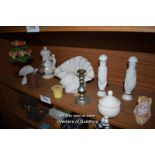 SMALL SHELF OF MIXED PORCELAIN COLLECTIBLES