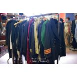 FULL RAIL OF VINTAGE CLOTHING