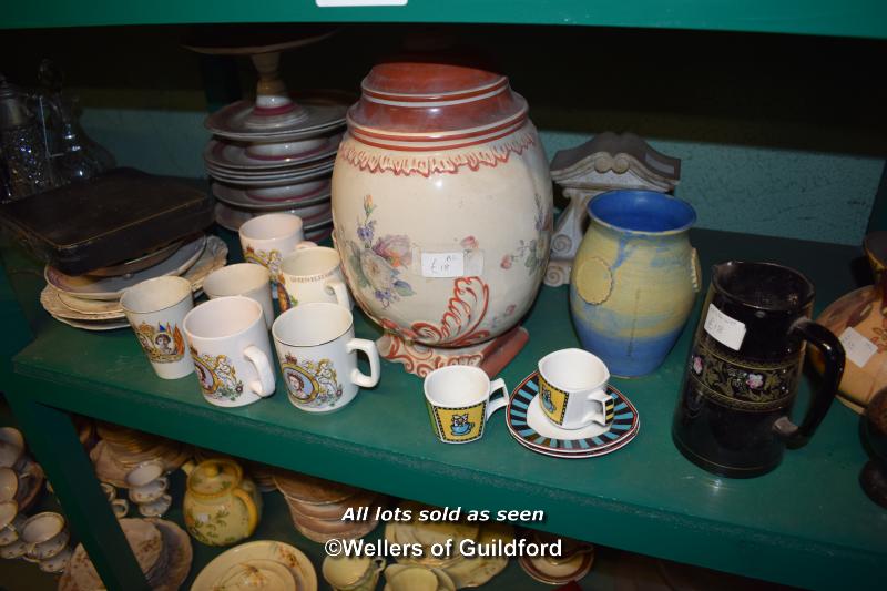 THREE SHELVES OF MAINLY PORCELAIN INCLUDING SOME COPPER ITEMS - Image 3 of 4