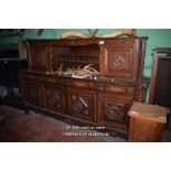 EARLY 20TH CENTURY CONTINENTAL OAK SIDEBOARD, 251CM WIDE