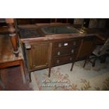 EDWARDIAN MAHOGANY MIRRORED BACK SIDEBOARD, 147CM WIDE