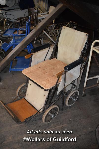 QUANTITY OF VINTAGE MEDICAL RELATED ITEMS INCLUDING WALKING FRAME AND A WHEEL CHAIR - Image 3 of 3
