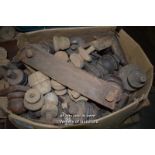 BOX OF MIXED WOODEN TURNED FEET
