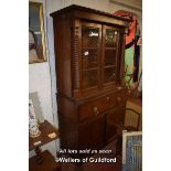 19TH CENTURY CONTINENTAL OAK SECRETAIRE BOOKCASE, THE TOP SECTION WITH GLAZED DOORS FLANKED BY