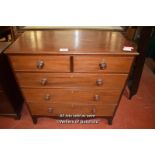 LATE GEORGIAN MAHOGANY STRAIGHTFONT CHEST OF TWO SHORT AND THREE LONG DRAWERS WITH TURNED WOOD